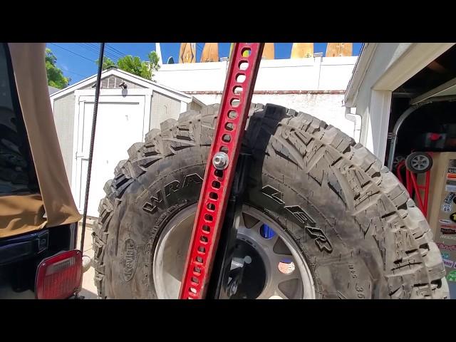 TJ hi lift mount