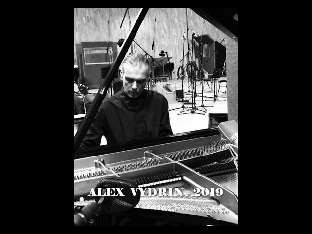 Alex Vydrin  - "Giant Steps", jazz piano solo, 2019.