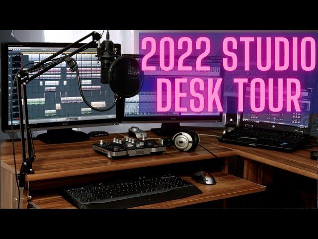 My 2022 Studio Desk Tour | Nefertiti Gold