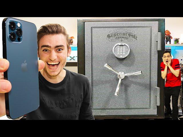 UNBOXING $1,000,000 GIANT EBAY MYSTERY SAFE (IPHONE 12 PRO INSIDE!!!!)