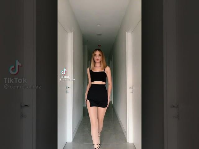 Cemre Solmaz Woman | Sexy Dance Tik Tok