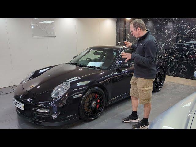 Stunning basalt black 997 Turbo to end 2024! Happy new Year!