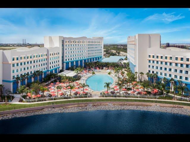 Universal's Endless Summer Resort - Surfside Inn and Suites Now Open