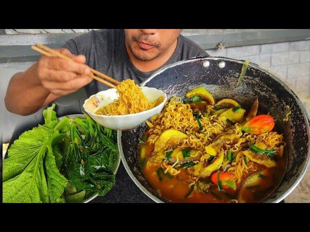 pork maggie soup || kents vlog.