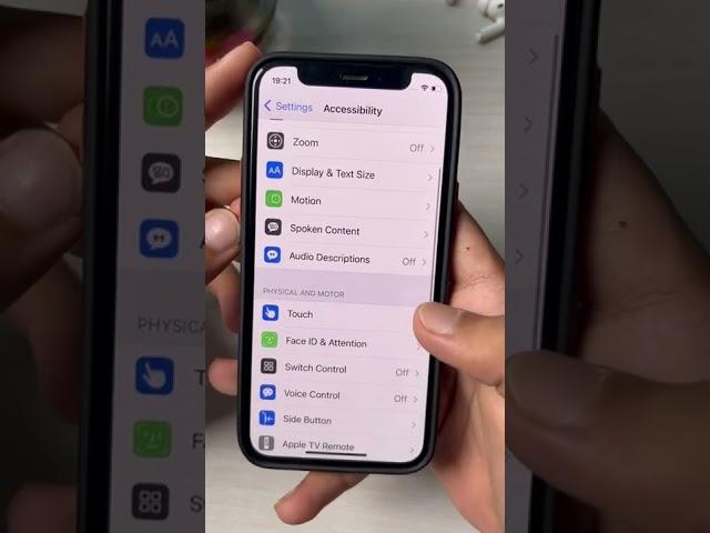Turn On/Off Floating Icon on iPhone  #iphone #iphonetips #iphonetricks #assistivetouch