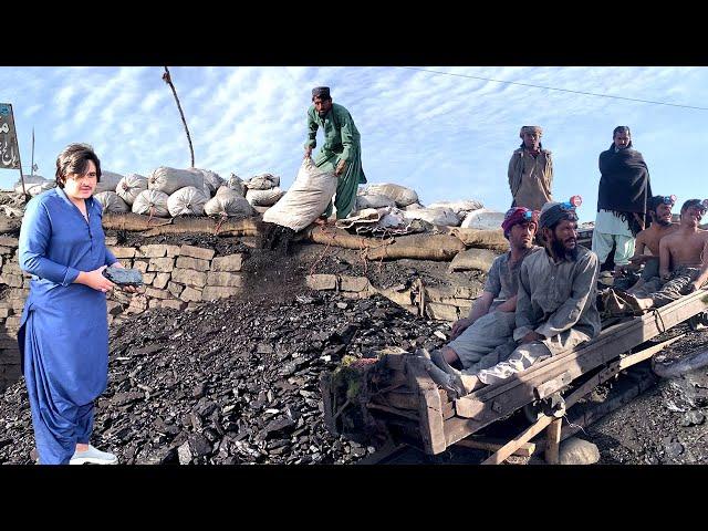 How Do Coal Miners Go 4000 Feet Underground To Extract Coal Black Diamond? / Amazing Coal Mining