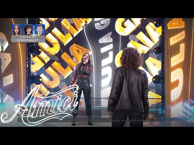 Amici 19 - Giulia e Gaia - Feeling Good - Something's got a hold on me