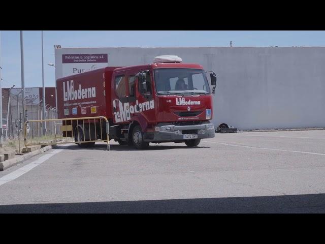 Maniobra de estacionamiento para examen de camión rígido "C"