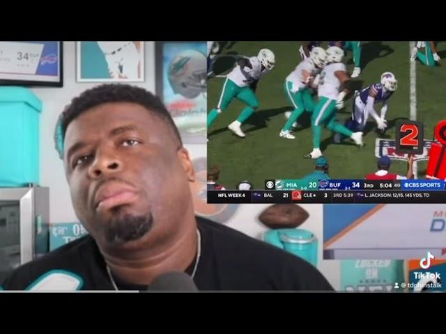 Miami Dolphins fan reacts to Mostert Fumble and Tua Interception. 