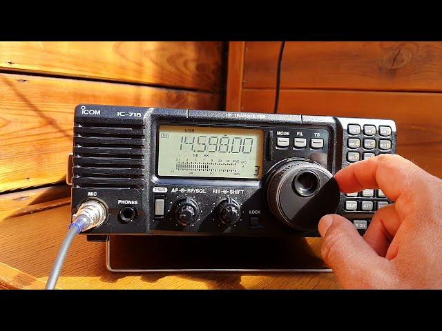 Icom IC-718 | Basic & Robust HF Amateur Band Transceiver