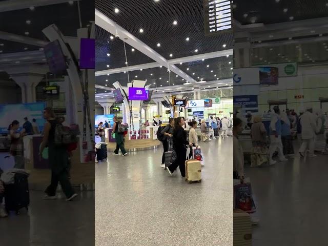 Islam Karimov Tashkent International Airport (TAS) arrivals & baggage claim - Uzbekistan