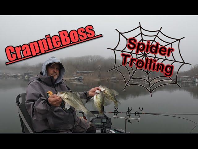 CrappieBoss: Spider Trolling with Live Scope on Lakes of the Ozarks.