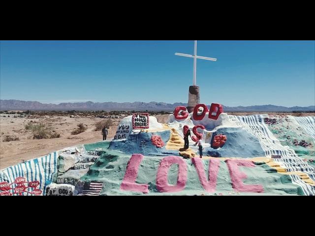 Slab City: Leica SL, Sony A9, A2000 Gimbal. All in one place.