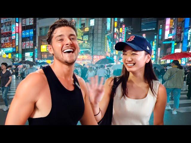 Japanese Girl gets Naughty with Me in Tokyo! 