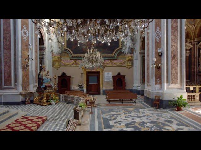 Chiesa di Santa Teresa degli Scalzi-Napoli-Italia 