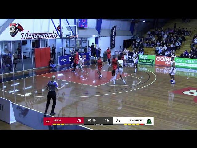 Jack Roberts Posts 20 points & 10 rebounds vs. Keilor