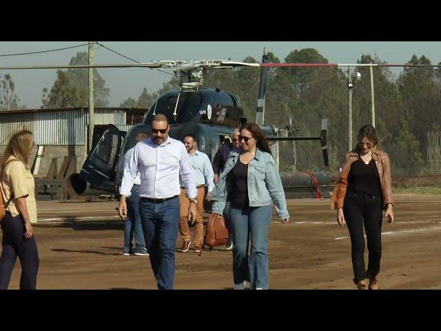 GUSTAVO VALDES Y VIDAL EN EL FUTURO PUERTO DE ITUZAINGO