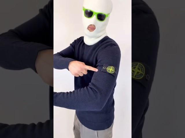 За какие вещи уважают на футболе? #casual #lonsdale #stoneisland