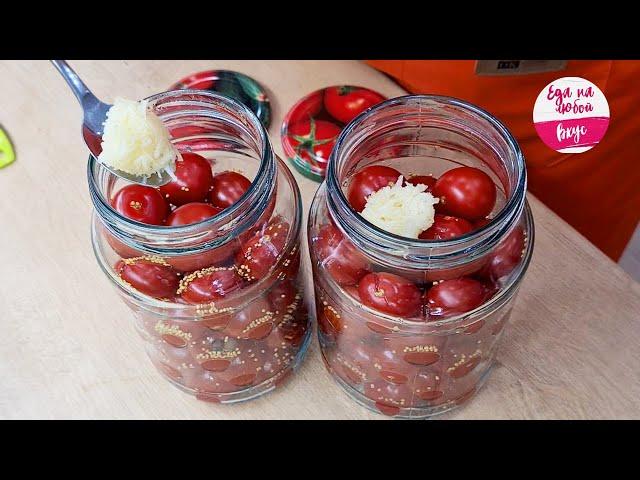 Without sterilization  Amazing Tomatoes for the winter - the easiest recipe. Brine is drunk to the