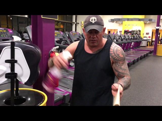 Planet Fitness- How To Clean The Machines After Using Them