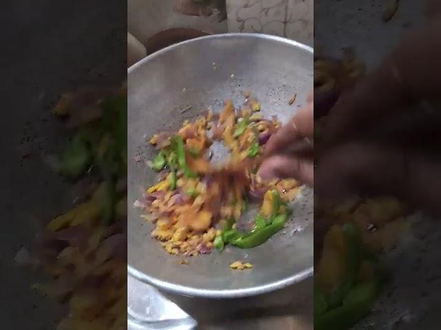 Egg noodles #trending #shortvideo #cooking #abhiruchulu #vantalu #eggnoodlesrecipe #eggnoodles