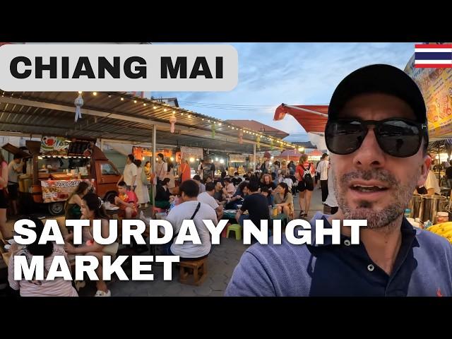 Saturday Night Market in CHIANG MAI - Lohnt sich das? 