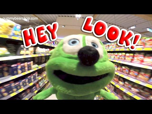 Hey Look! Silly Gummibär The Gummy Bear Video