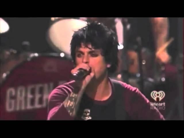 Green Day Billie Joe freaks out at the I Heart Radio Music Festival and smashes guitar