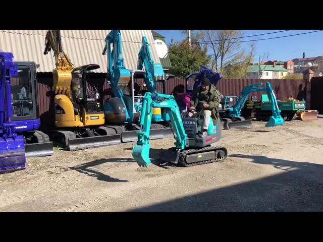 Японский мини экскаватор Kobelco SK007