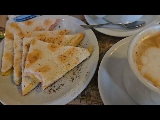 A Month In Argentina! - Brunch in San Telmo, Buenos Aires