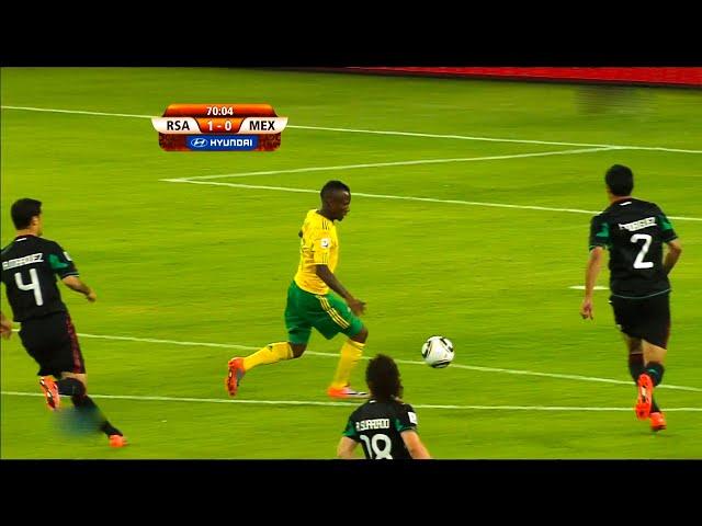 Teko Modise Took On Mexico At The 2010 World Cup