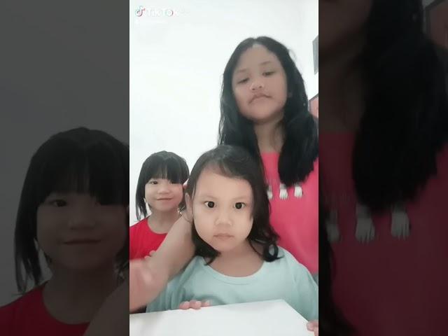 q dan kakak adeq ku