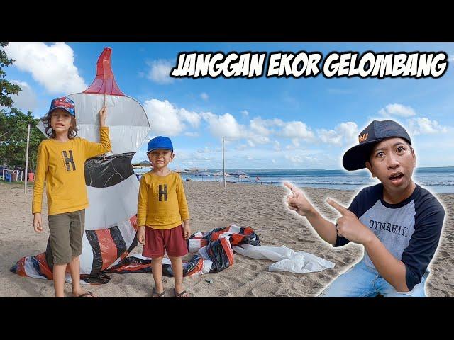 MAIN LAYANGAN JANGGAN HAMPIR JATUH DI PANTAI TERBANG SEBENTAR!!