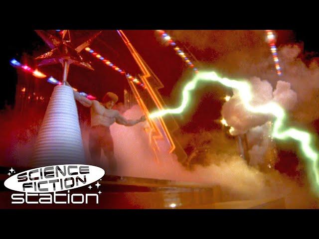 Hulk Goes To A Rock Gig! | The Incredible Hulk | Science Fiction Station