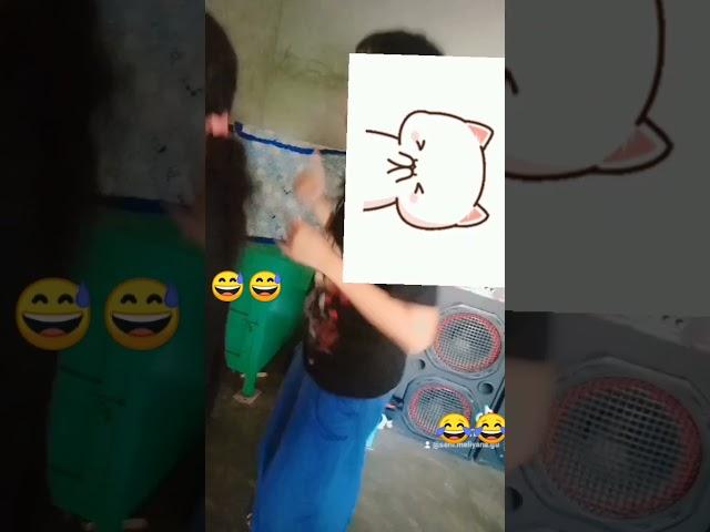 Tante vs anak lagi joget nih guys gak ada kerjaan 