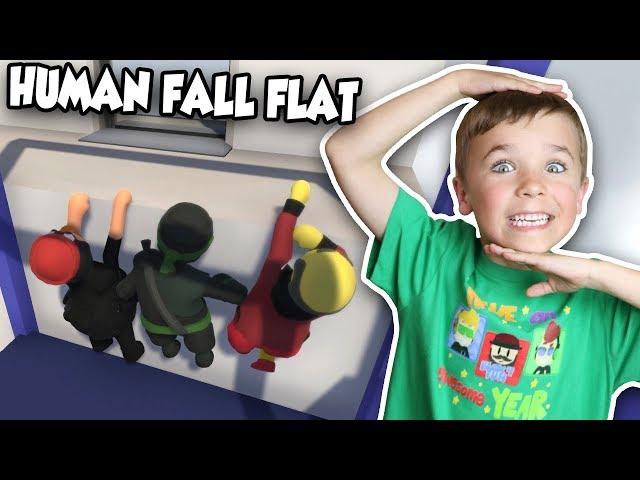 DAD AND TWO SONS DOING INSANE PARKOUR! | HUMAN FALL FLAT MULTIPLAYER (BLOX4FUN SQUAD)