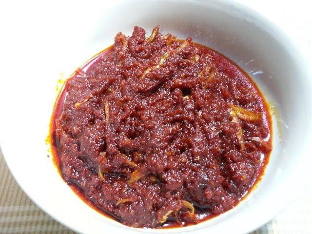 SAMBAL TUMIS IKAN BILIS