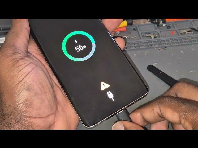 Phone charger not going in all the way fix -Samsung S10 S9 Note 20 Not charging fix