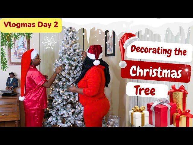 VLOGMAS DAY 2 | DECORATING THE CHRISTMAS TREE