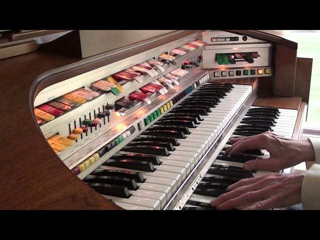 Walter Hammel Plays Italian Classic "La Spagnola" on the Lowrey C500 Organ