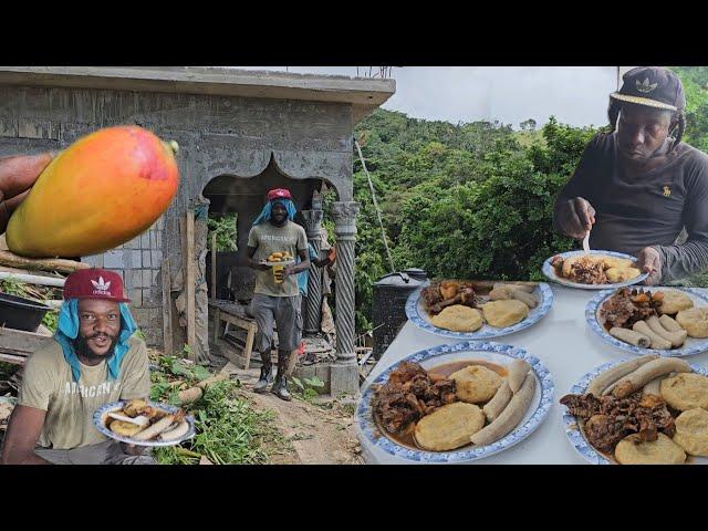 Brown stew chicken with Mango dumpling | cook for the workman | Mango hunting