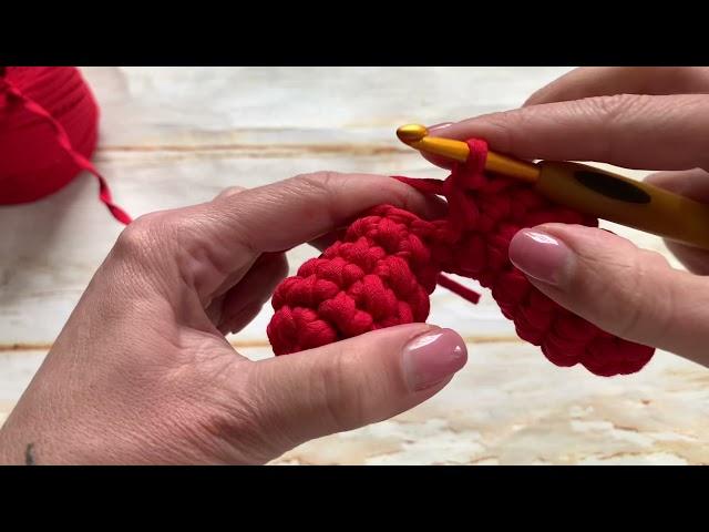 Амонг ас из трикотажной пряжи Bobilon. Crochet tutorial Among us