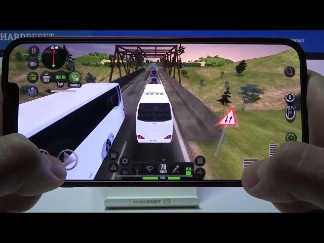 iPhone 13 - Bus Simulator Ultimate | Gameplay on iPhone!