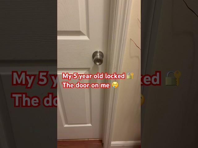 My 5 year old locked me out of the bathroom ‍️ What would you do⁉️ #kids #funny #school #mom