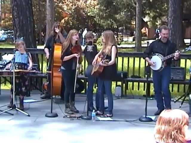 Anderson Family Bluegrass - Bald Knob Arkansas - April 28, 2012