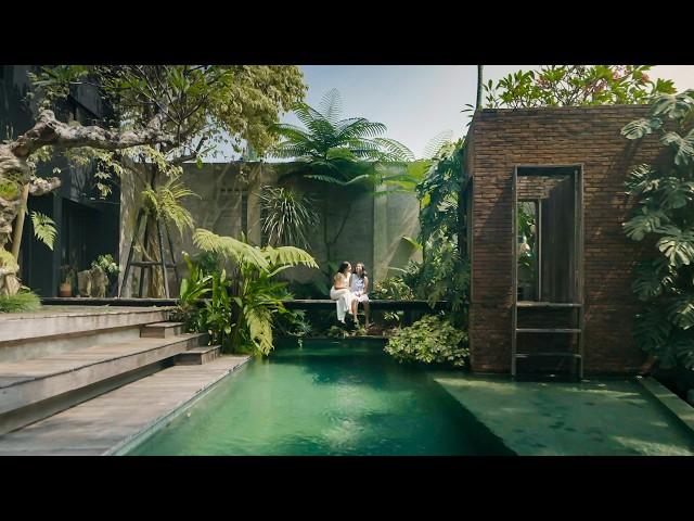 This Tropical Garden Home Hides A Stunning Amphitheater-like Swimming Pool | Indonesia