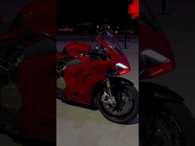 can it get better than a panigale? ‍ #ducati #v4 #superbike #bike #motorcycle #bikelover #biker