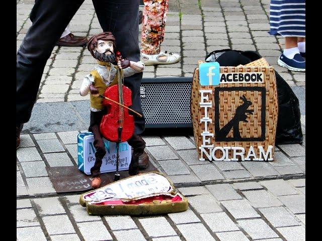 Talеnted street musician from Ireland.- Талантливый уличный музыкант, Ирландия.