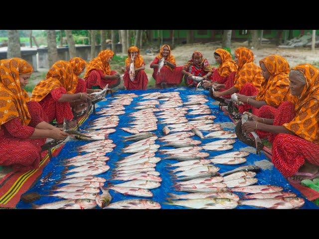 Unique Bengali Silver Carp Fish Bhorta | Fish Mashed & Khichdi Feast | Cooking for 450+ Villagers