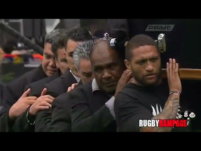 KIKILILBITCH  TRIBUTE TO FORMER PLAYER HAKA ( VERY DEEP)